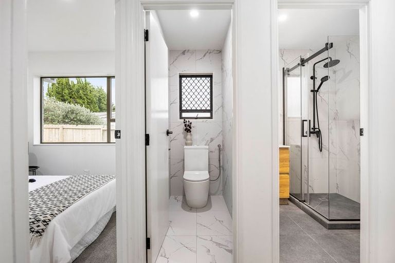 Photo of property in 2/60 Cherry Road, Bucklands Beach, Auckland, 2014