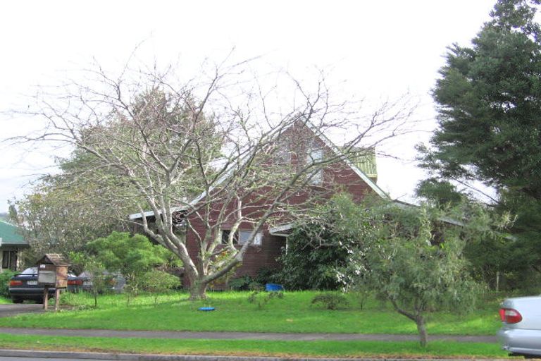 Photo of property in 12 Albert Hall Drive, Red Beach, 0932