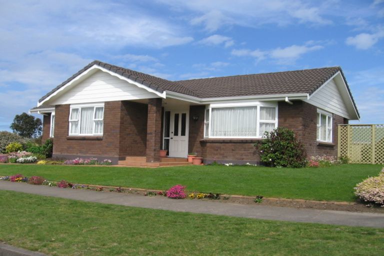 Photo of property in 23 Kakaho Drive, Tawhero, Whanganui, 4501