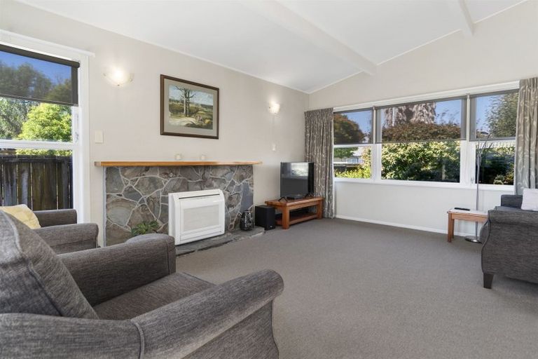 Photo of property in 18 Karaka Road, Otumoetai, Tauranga, 3110
