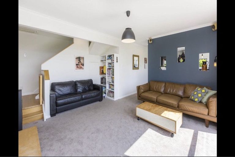 Photo of property in 4f Banksia Grove, Maungaraki, Lower Hutt, 5010