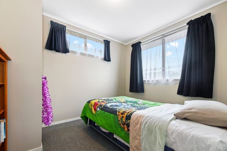 Photo of property in 18a Lloyd Drive, Nawton, Hamilton, 3200