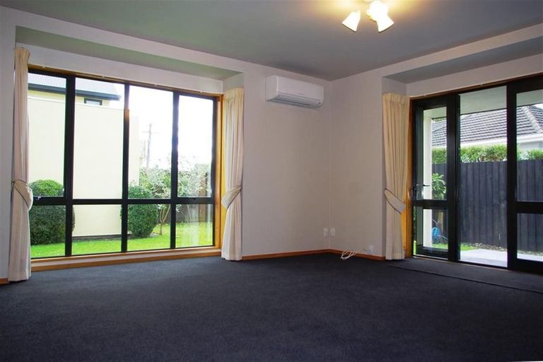 Photo of property in 2c Chilcombe Street, Ilam, Christchurch, 8041