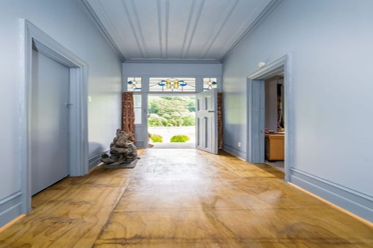 Photo of property in 32 Irvine Street, Lawrence, 9532