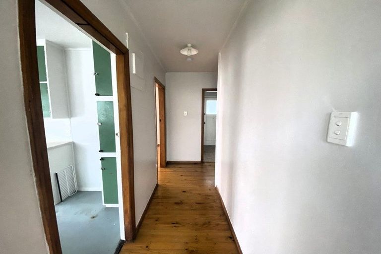 Photo of property in 41-43 Corinna Street, Waitangirua, Porirua, 5024