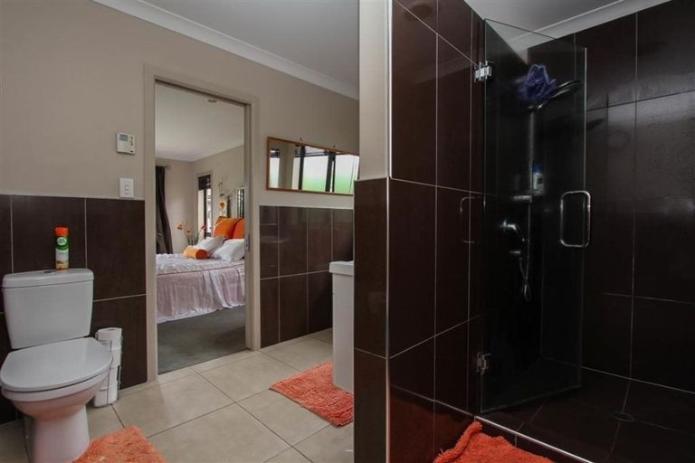 Photo of property in 50 Barrington Drive, Huntington, Hamilton, 3210