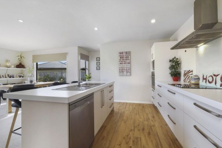 Photo of property in 9 Judge And Jury Drive, Lake Hayes, Queenstown, 9304