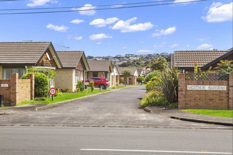 Photo of property in 17/262 Centreway Road, Orewa, 0931