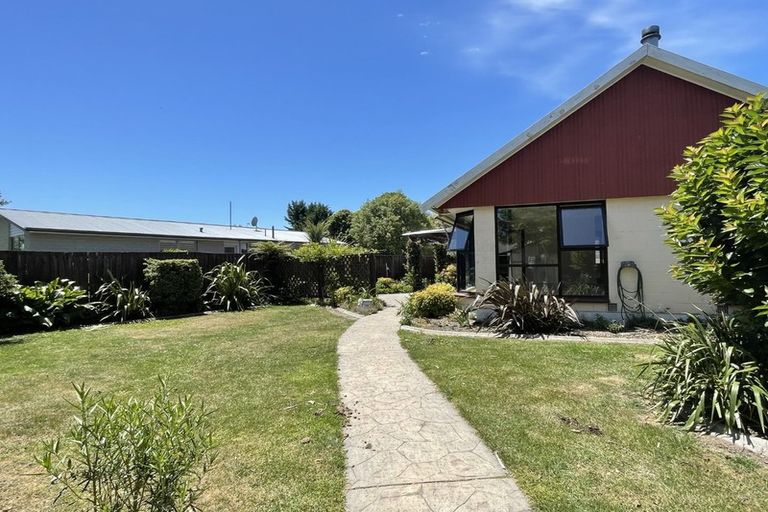 Photo of property in 14 Cavendish Road, Casebrook, Christchurch, 8051