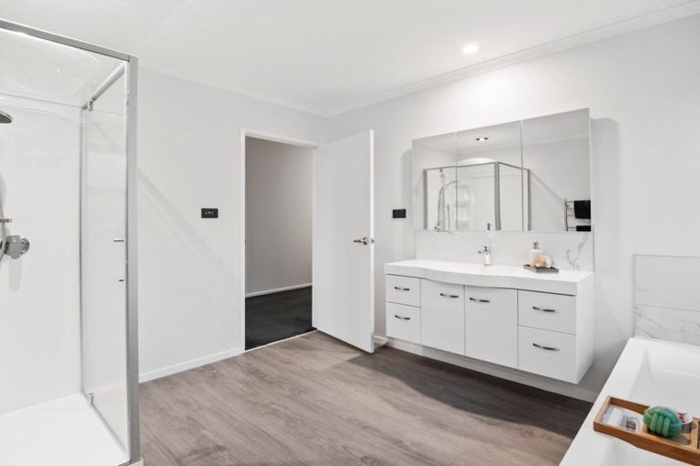 Photo of property in 65 Puhirake Crescent, Pyes Pa, Tauranga, 3112