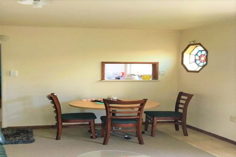 Photo of property in 120 Gray Avenue, Papatoetoe, Auckland, 2024