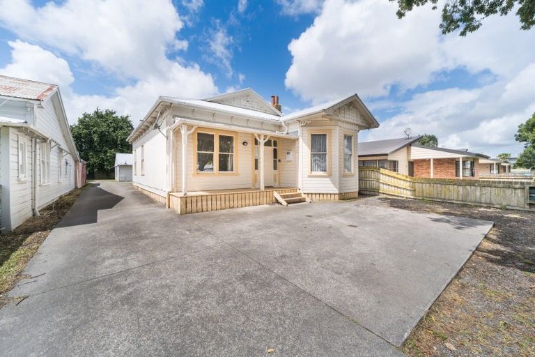Photo of property in 35 Ada Street, Hokowhitu, Palmerston North, 4410