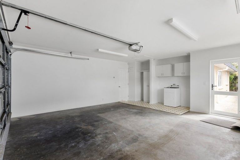 Photo of property in 36 Sheridan Crescent, Trentham, Upper Hutt, 5018