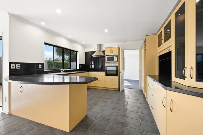 Photo of property in 23 Callum Brae Drive, Rototuna, Hamilton, 3210