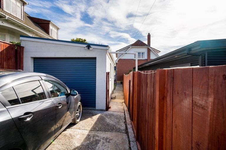Photo of property in 24 Bangor Terrace, Kew, Dunedin, 9012