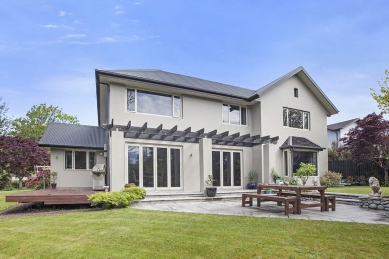 Photo of property in 42a Gleneagles Terrace, Ilam, Christchurch, 8053