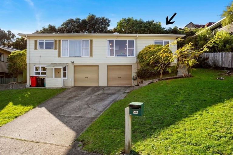 Photo of property in 14a Zande Terrace, Tawa, Wellington, 5028