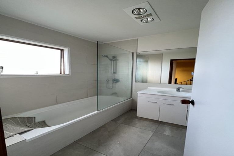 Photo of property in 2/57 Killarney Street, Takapuna, Auckland, 0622