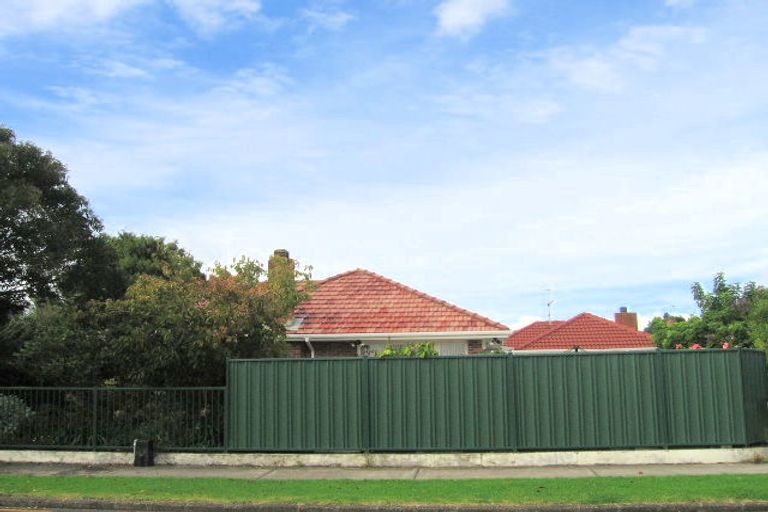 Photo of property in 4 Watson Place, Papatoetoe, Auckland, 2025