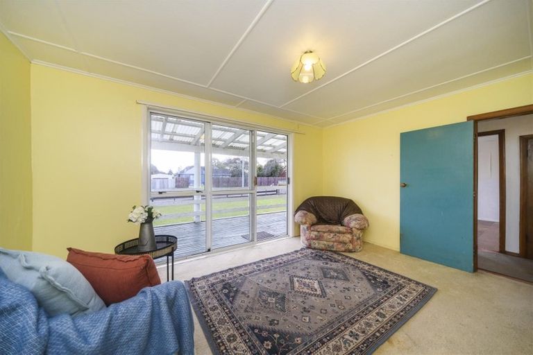 Photo of property in 12 Rira Street, Marton, 4710