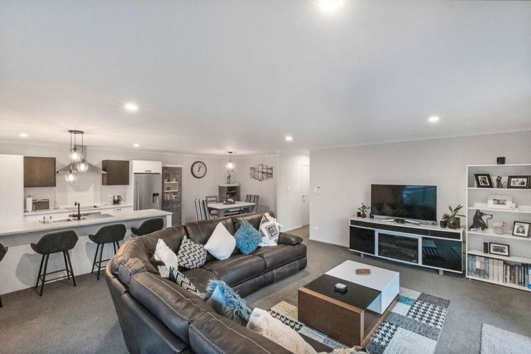 Photo of property in 6 Blacklock Road, Pyes Pa, Tauranga, 3112