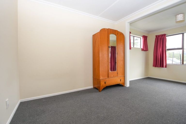 Photo of property in 18 Taverner Street, Carterton, 5713