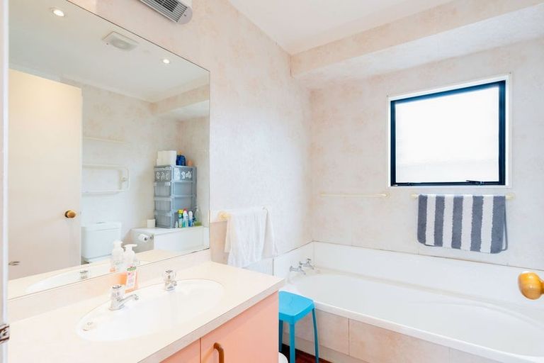 Photo of property in 14 Matakane Street, Waitarere Beach, Levin, 5510