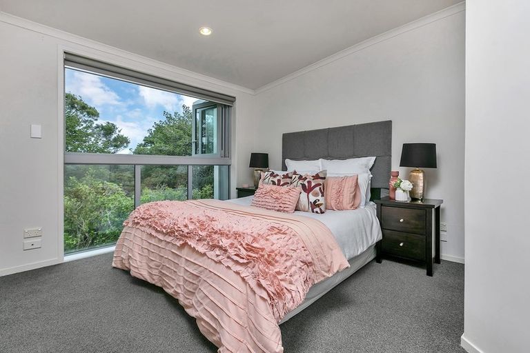Photo of property in 16/13 Kaihu Street, Northcote, Auckland, 0627