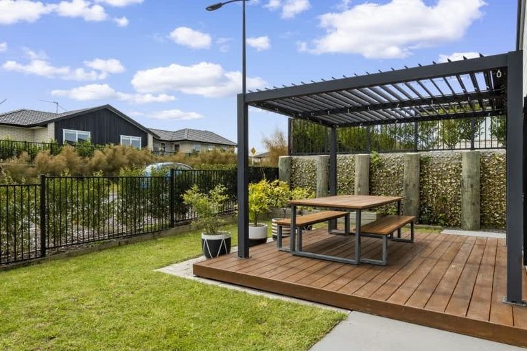 Photo of property in 3 Traverse Lane, Omokoroa, 3114