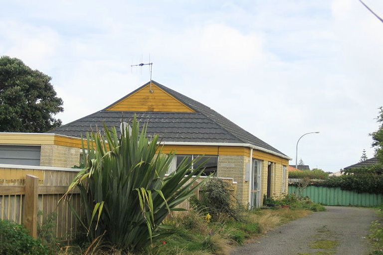 Photo of property in 28a Mahana Road, Paraparaumu Beach, Paraparaumu, 5032