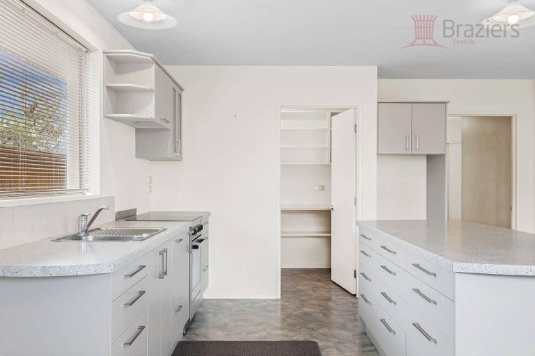 Photo of property in 5 Halliwell Avenue, Papanui, Christchurch, 8052