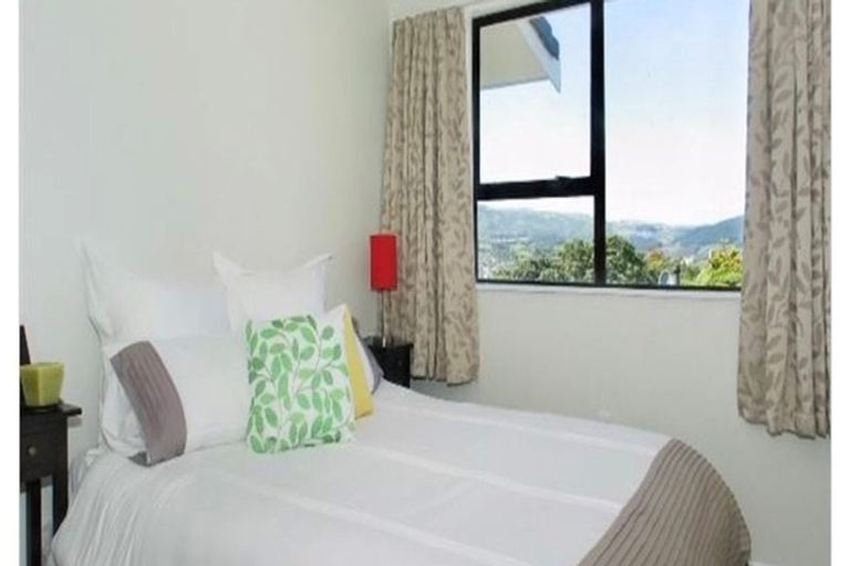 Photo of property in 20 Forglen Place, Tawa, Wellington, 5028