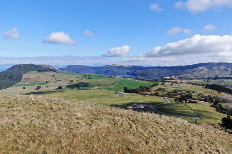 Photo of property in 104 Highland Drive, Acacia Bay, Taupo, 3385