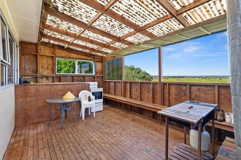 Photo of property in 18 Costello Crescent, Pukehina, Te Puke, 3189