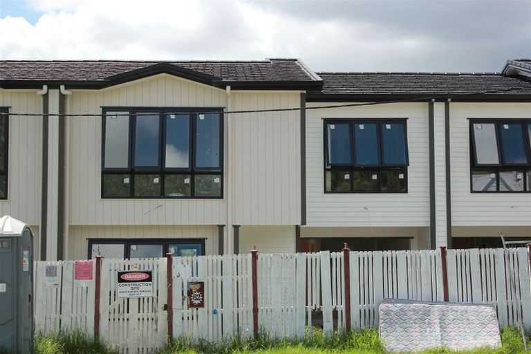 Photo of property in 62b Glendale Road, Glen Eden, Auckland, 0602