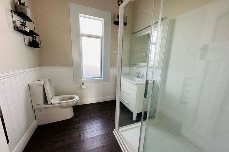 Photo of property in 2 Armstrong Street, Balclutha, 9230