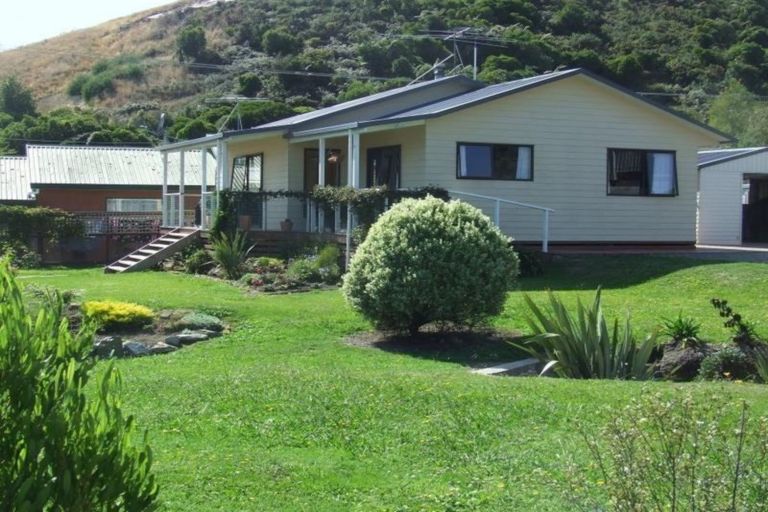 Photo of property in 312f Waikawa Road, Waikawa, Picton, 7220