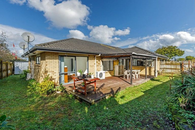 Photo of property in 20 Villino Place, Randwick Park, Auckland, 2105