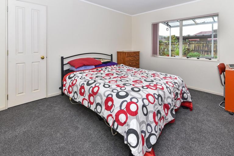Photo of property in 84 Tington Avenue, Wattle Downs, Auckland, 2103