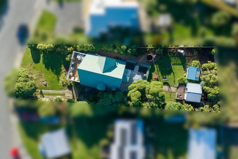 Photo of property in 17 James Drive, Diamond Harbour, Lyttelton, 8971