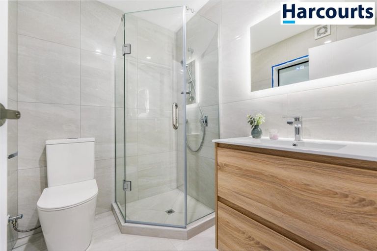 Photo of property in 4/7 Glen Road, Ranui, Auckland, 0612