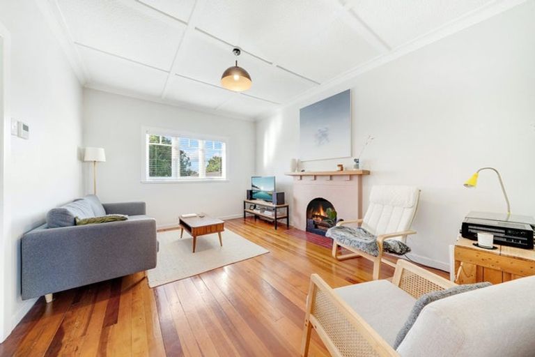 Photo of property in 17 Tennessee Avenue, Mangere East, Auckland, 2024