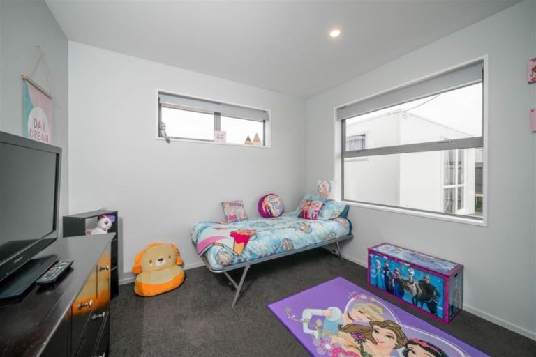 Photo of property in 9 Park Lane, Rolleston, 7614