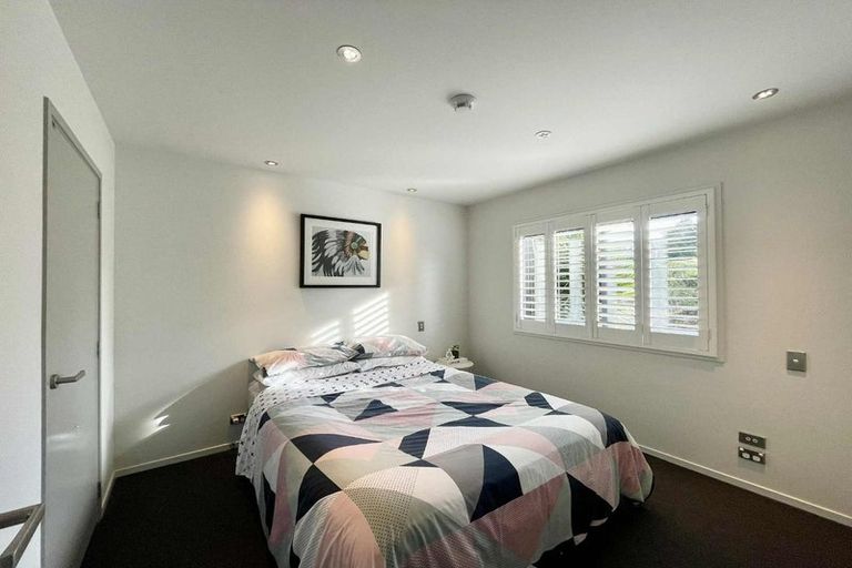 Photo of property in 224 Awai Road, Tarurutangi, New Plymouth, 4372