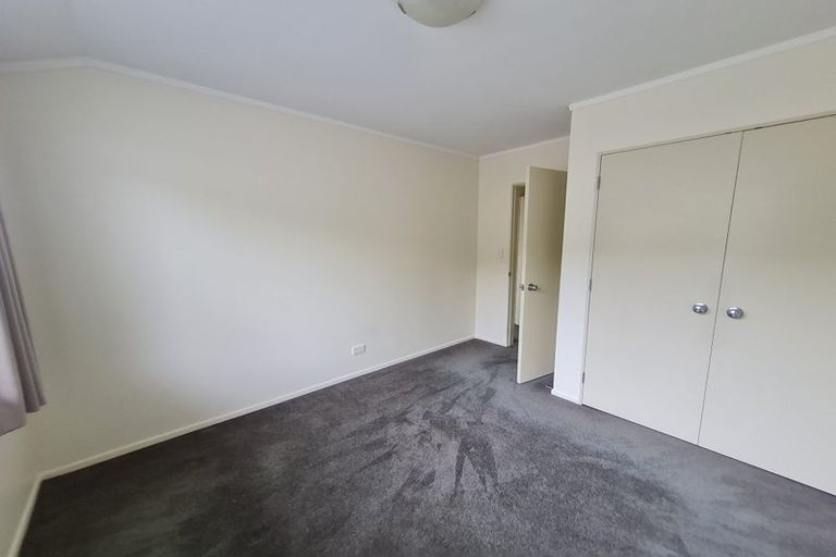 Photo of property in 28 Helvetia Grove, Naenae, Lower Hutt, 5011