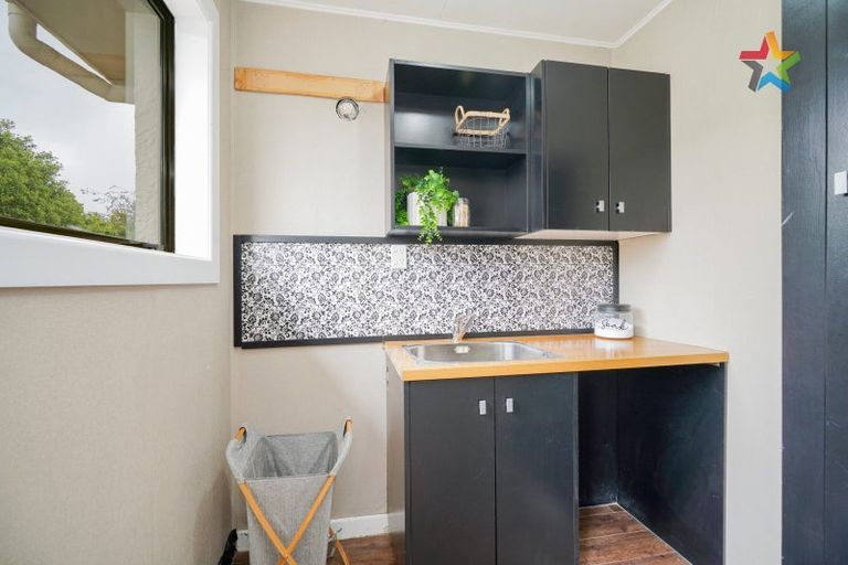 Photo of property in 13 Pine Crescent, Hargest, Invercargill, 9810