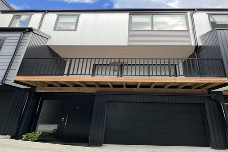 Photo of property in 12/8 Bennett Road, Pakuranga, Auckland, 2010