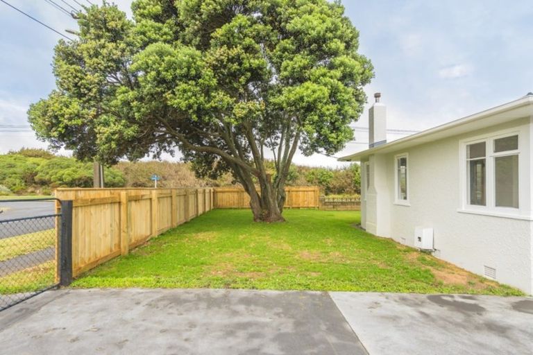 Photo of property in 9a Bamber Street, Castlecliff, Whanganui, 4501