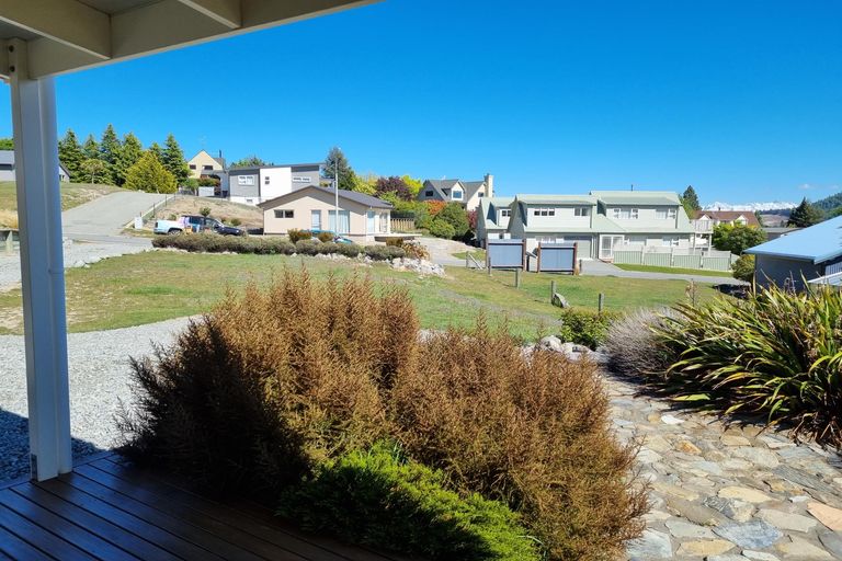 Photo of property in 1 O'neill Place, Lake Tekapo, 7999