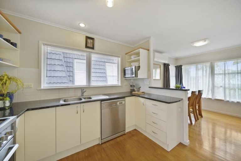 Photo of property in 180 Fisher Parade, Farm Cove, Auckland, 2012